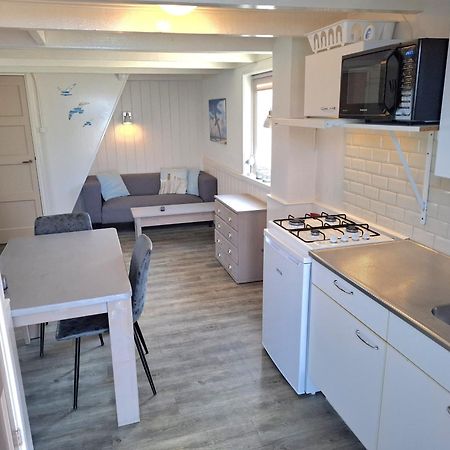 Vakantiewoning Met Terras Vlakbij Strand En Centrum Zoutelande Exterior photo